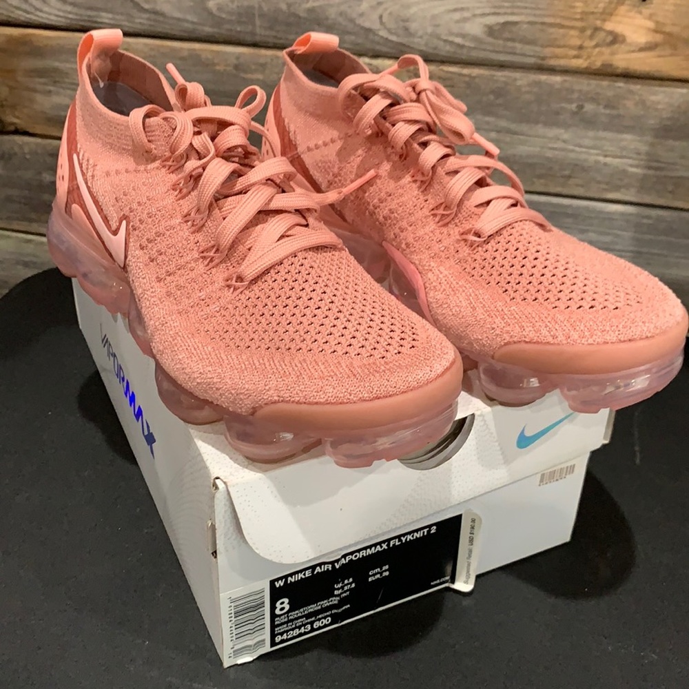 Nike Vapormax Flyknit Rust Pink size 8